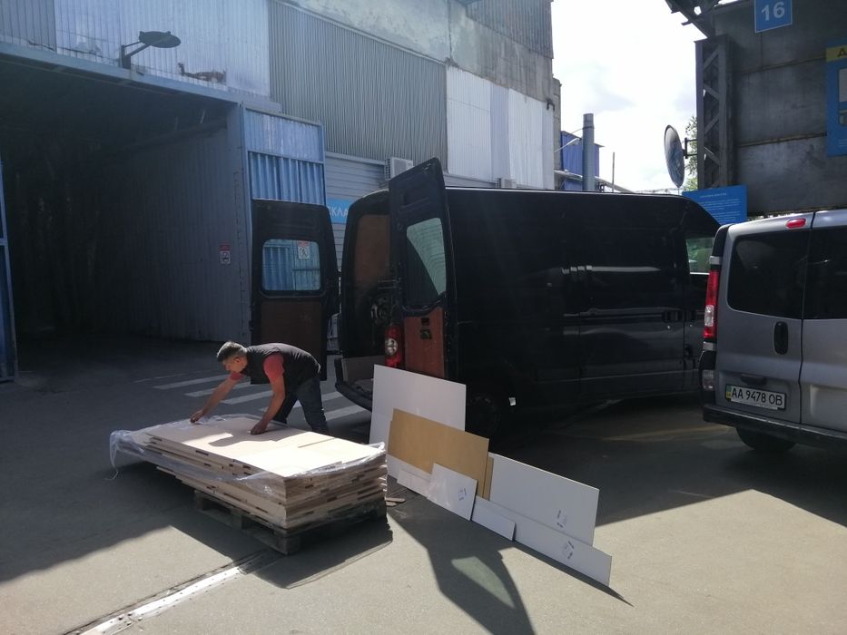 Грузоперевозки. Переезд. Грузоперевозки Киев. Вантажні перевезення Киї