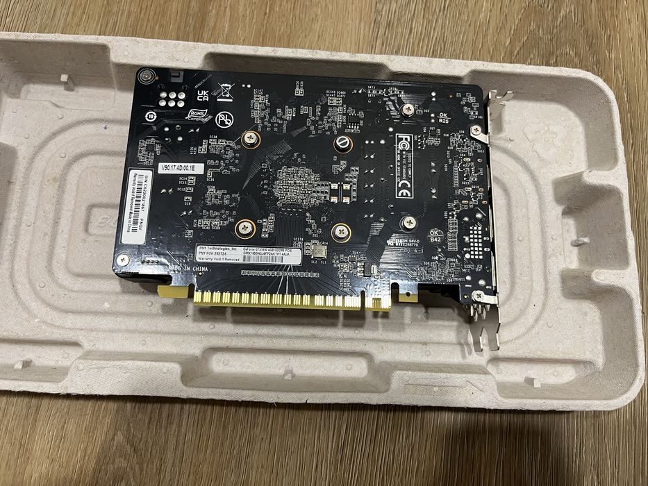 PNY GeForce GTX™ 1650 4GB GDDR6 Dual Fan64730304443011122