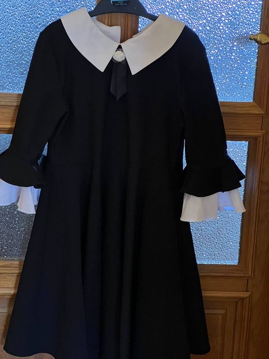 Продам шикарное платья на девочку