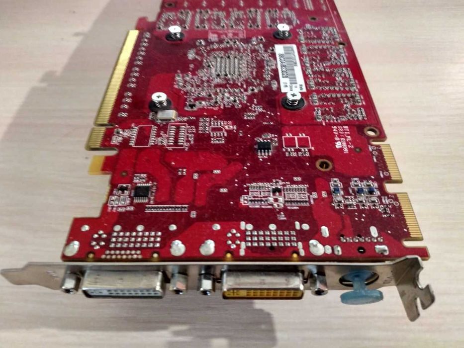 Видеокарта ASUS RADEON HD4870 512 Мб (EAH4870/HTDI/512M/A) (на зап/ч)