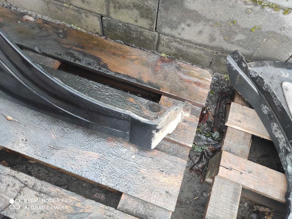 Opel meriva A Z20R błotnik prawy w kolor oryginał