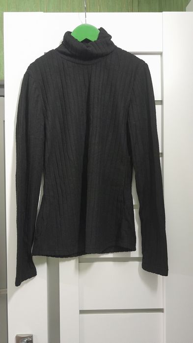 Гольфи  блузки  топи