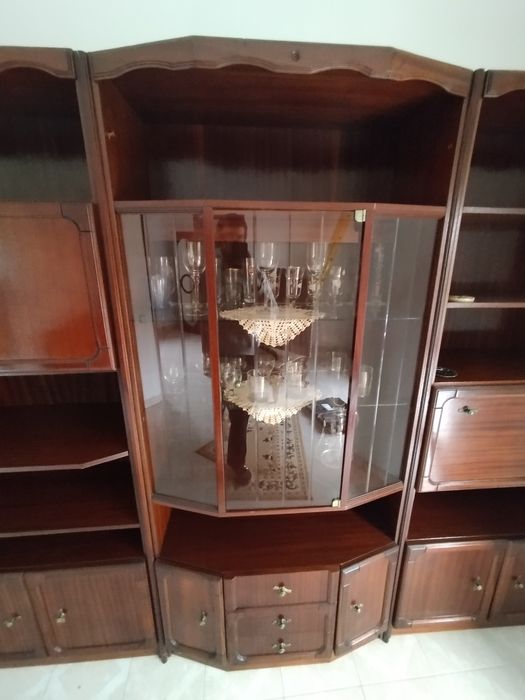 Móvel grande de sala