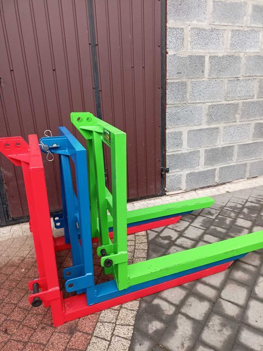 paleciak/widły do palet na tył ciągnika/ na podnośnik/ udźwig 1`tona!