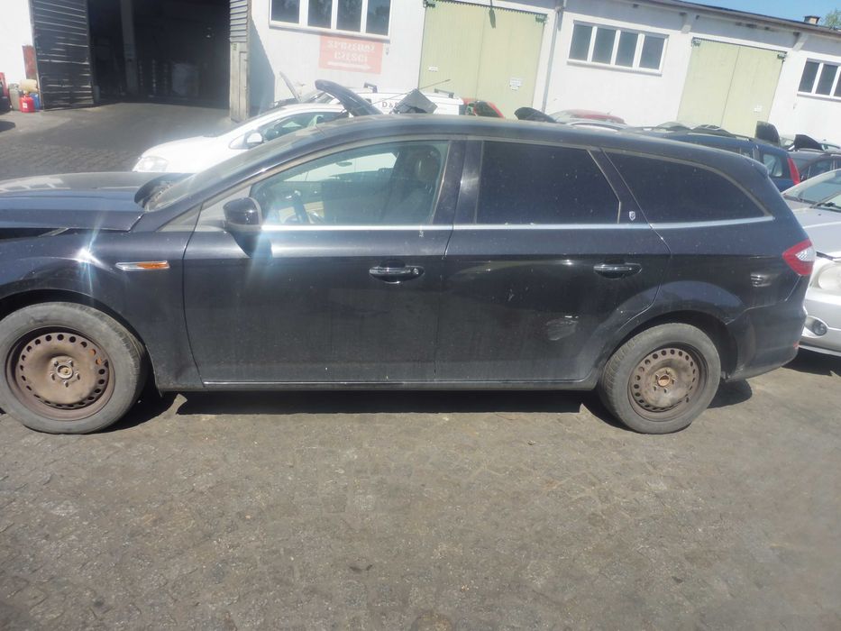 Ford Mondeo MK4 na części maska drzwi klapa błotnik lusterko zderzak