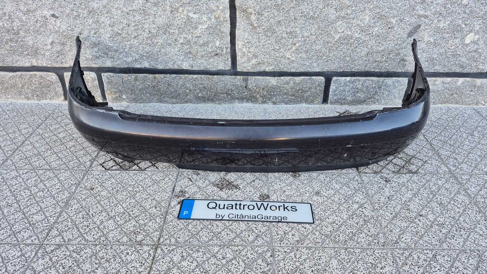 Para-Choques Traseiro Original Audi A4 B5 8D Sedan Facelift 1999 a 2001