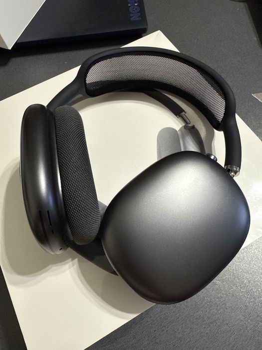 Słuchawki Apple AirPods Max