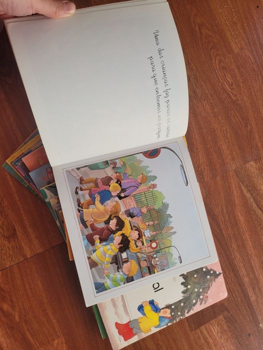 Coleção de 18 livros Primeira Biblioteca  Infantil