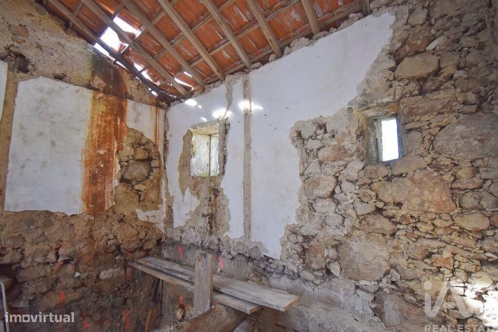 Casa / Villa em São Miguel, Santa Eufémia e Rabaçal de 70 m2