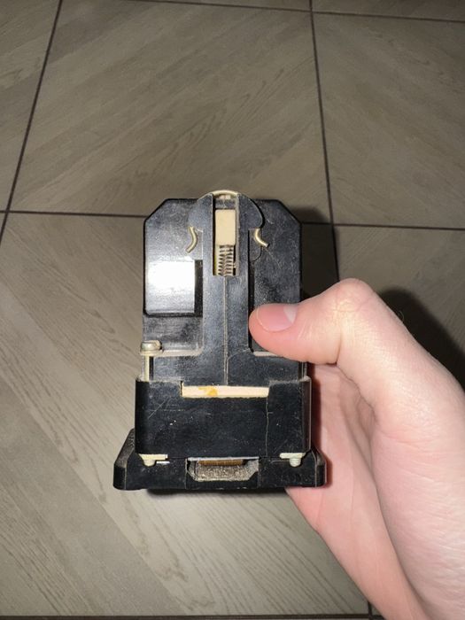 Магністний пускатель ПМЕ-071