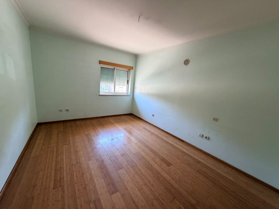 Apartemento T3 para arrendar no Entrocamento
