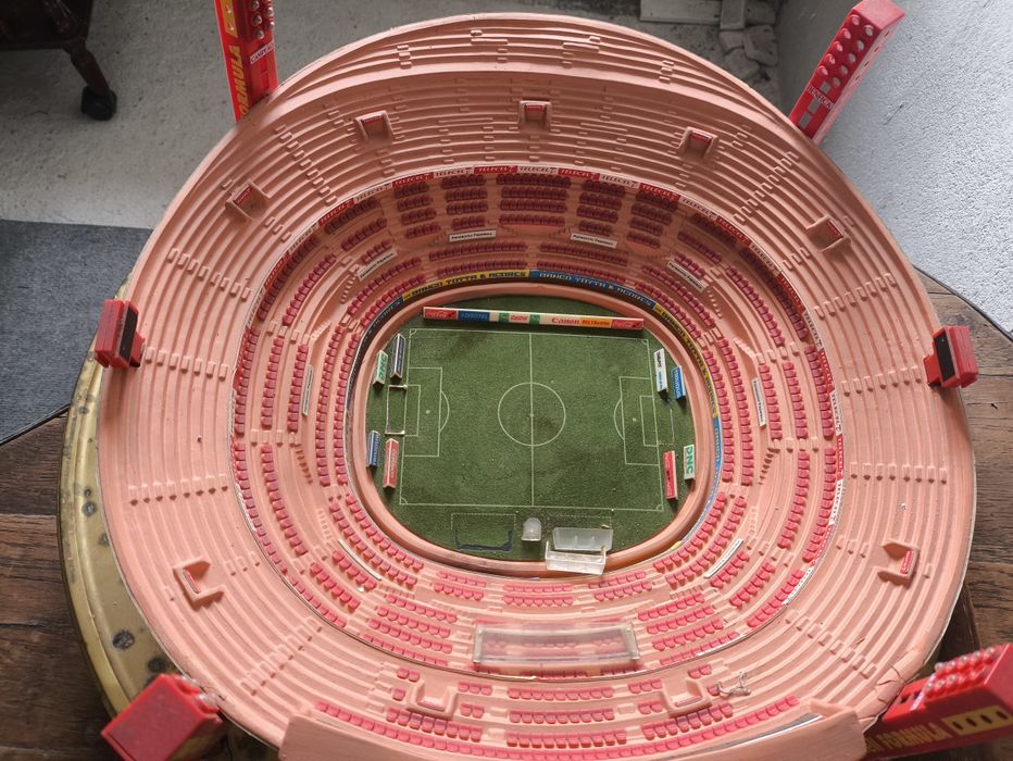 Estádio da Luz 120.000