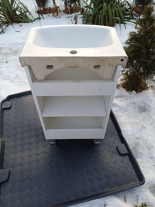 Szafka z umywalką 50/38/84