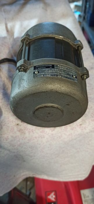 Motores  de máquina de lavar todos  a funcionar