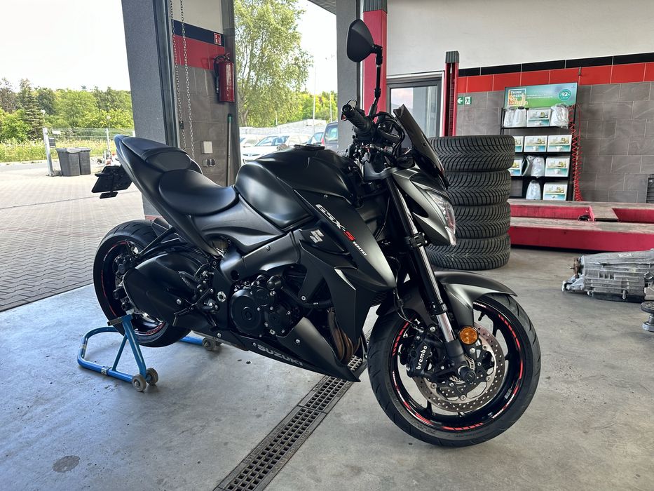 Suzuki gsx s1000