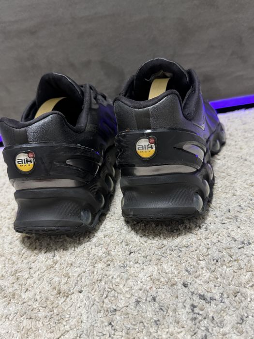 Кросівки Nike Air Max Dn розмір 41