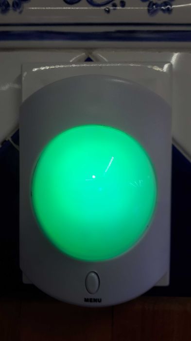 Luz de presença com cores