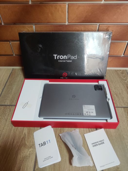 Продам Планшет 10.1 дюймів