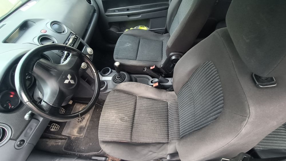 Mitsubishi Colt 1.1 gasolina