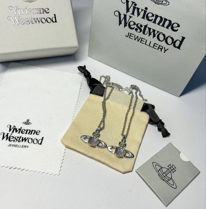 Підвіска Vivienne westwood