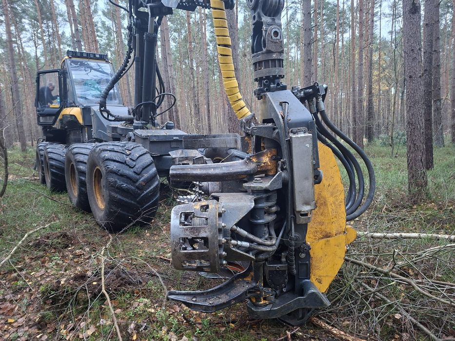 Harwester Ponsse Bear w bardzo dobrym stanie z długą historią serwisow