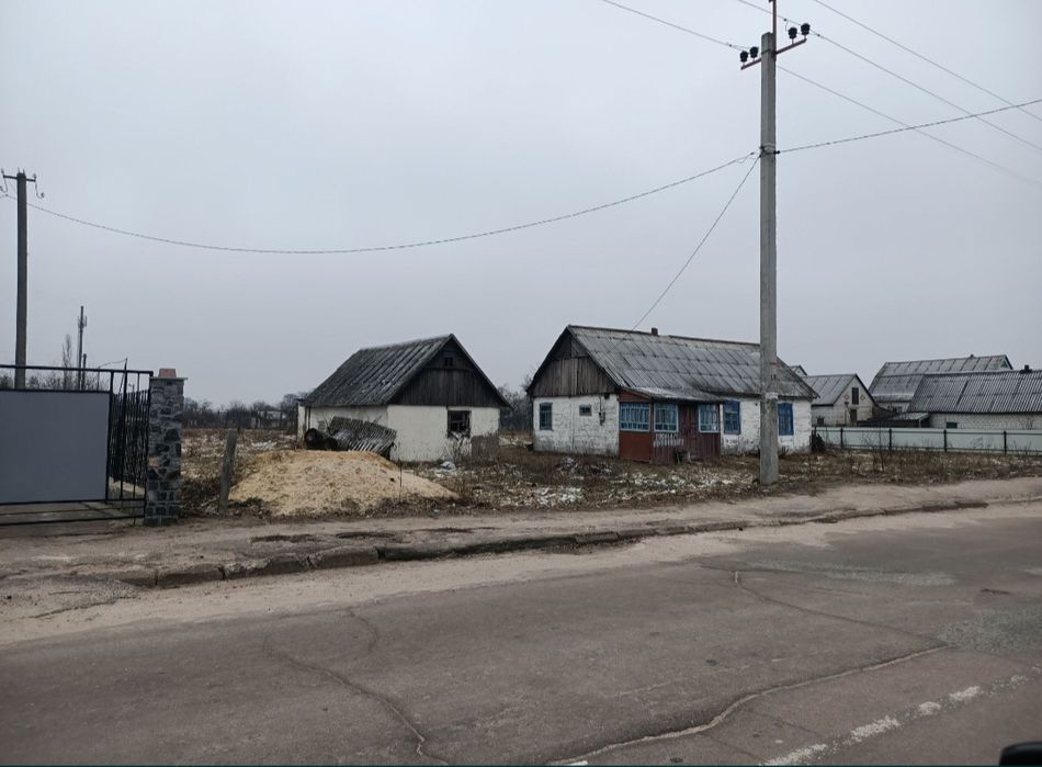Ділянка під забудову житла або бізнесу. Чудове розташування