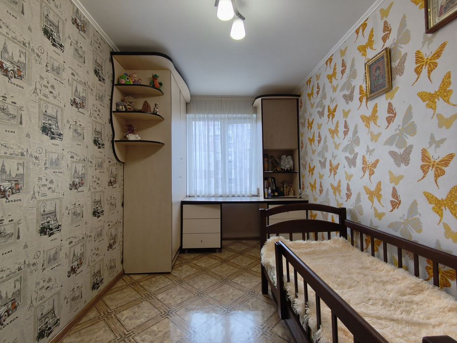 Продам отличную 2х комнатную квартиру в Ингульском районе.13линия.