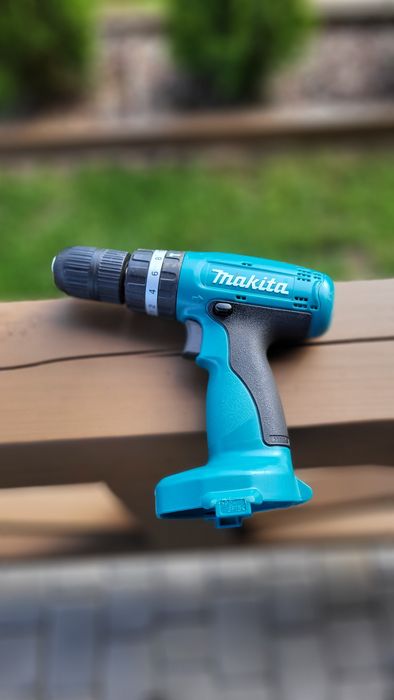 Wkrętarka makita 8280D