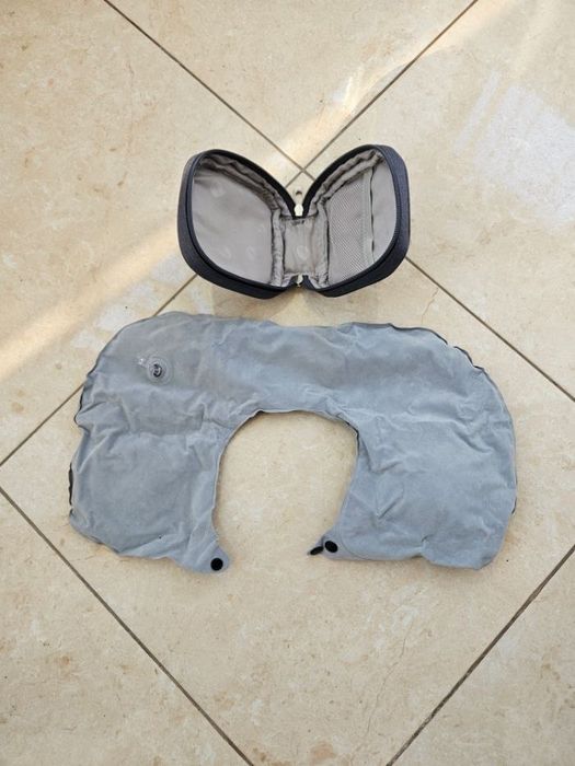 Подушка для подорожей, надувна.