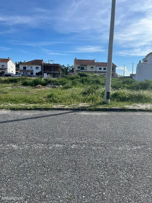 Oportunidade de Construção em Alcains: Terreno Urbano de 535m²