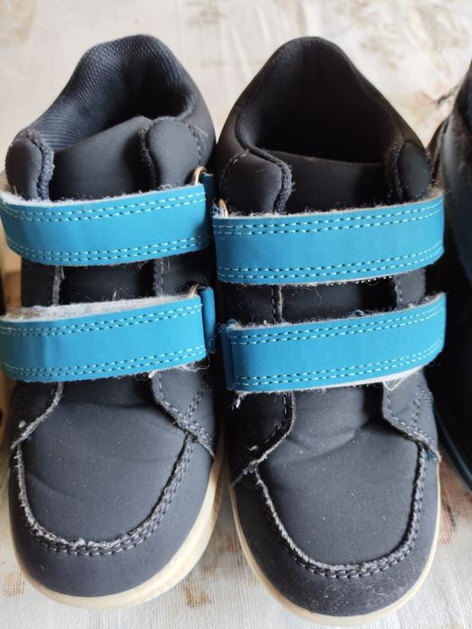 Buty dla chłopca rozm 28, wkładka ok 17 cm