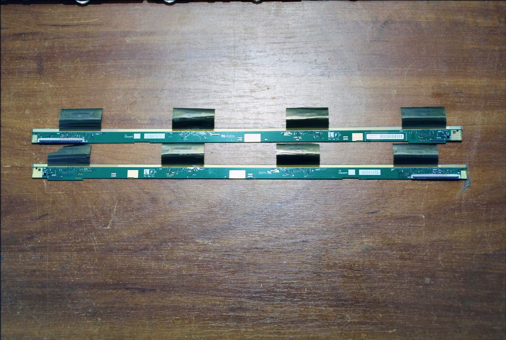 Samsung ue40j5100au Разбит дисплей. Разбираю.