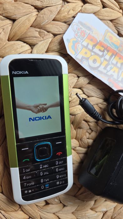 Nokia 5000 PL bez simloka z ładowarką