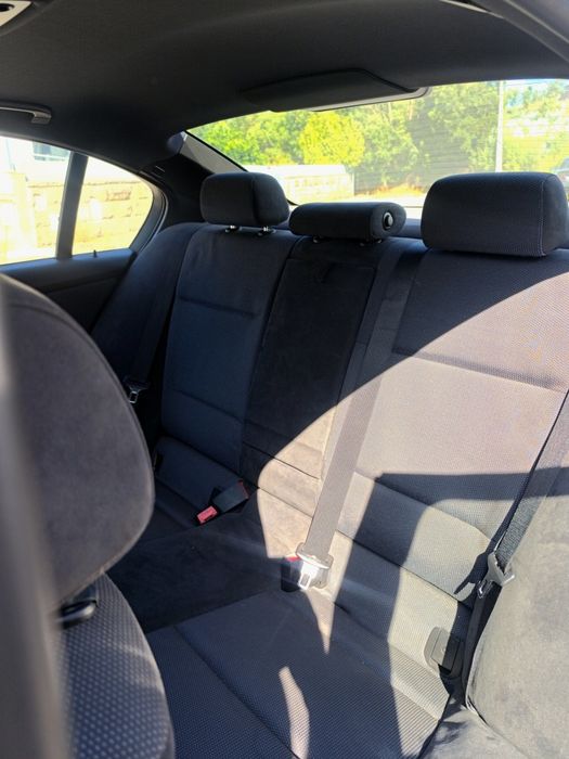BMW 318D  Pack M