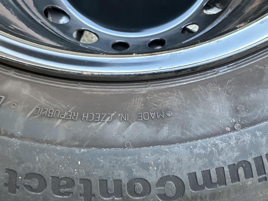 комплект шин 195/65R15
