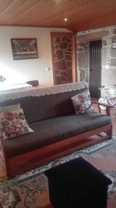 Arrendamento de casa de aldeia em Cinfães