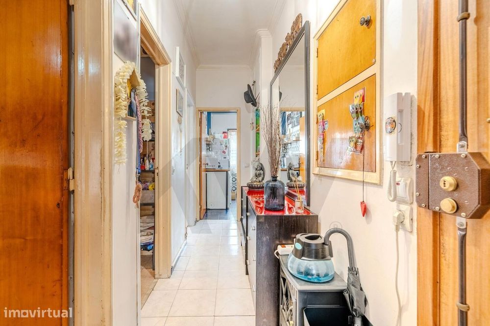 Apartamento T2 no centro de Agualva-Cacém