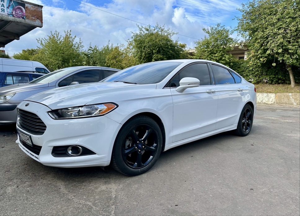 Ford Fusion 2016