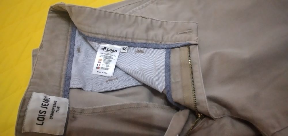 Camisola/HoodieThrasher/Calças Lois e Zara (Tudo Original)