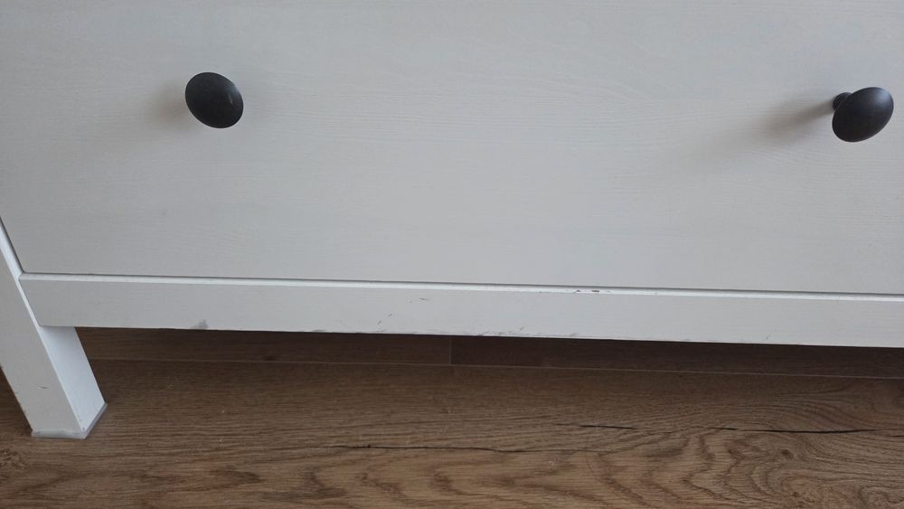 Comoda Hemnes usada