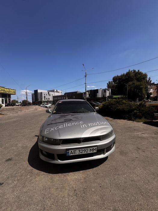 Mitsubishi Galant — надёжный седан, готов к ежедневной эксплуатации