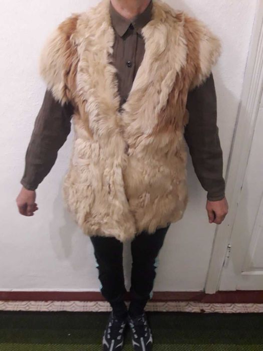 Жилетка меховая, из козлика!