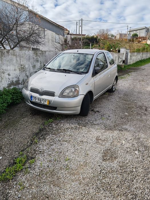 Toyota Yaris comercial