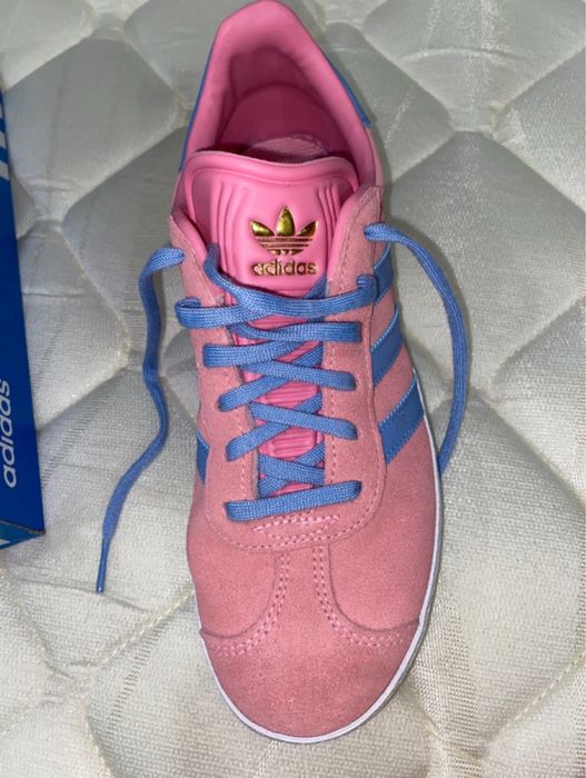 Gazelle rosa e lilás, apenas usadas uma vez, tamanho 37,5