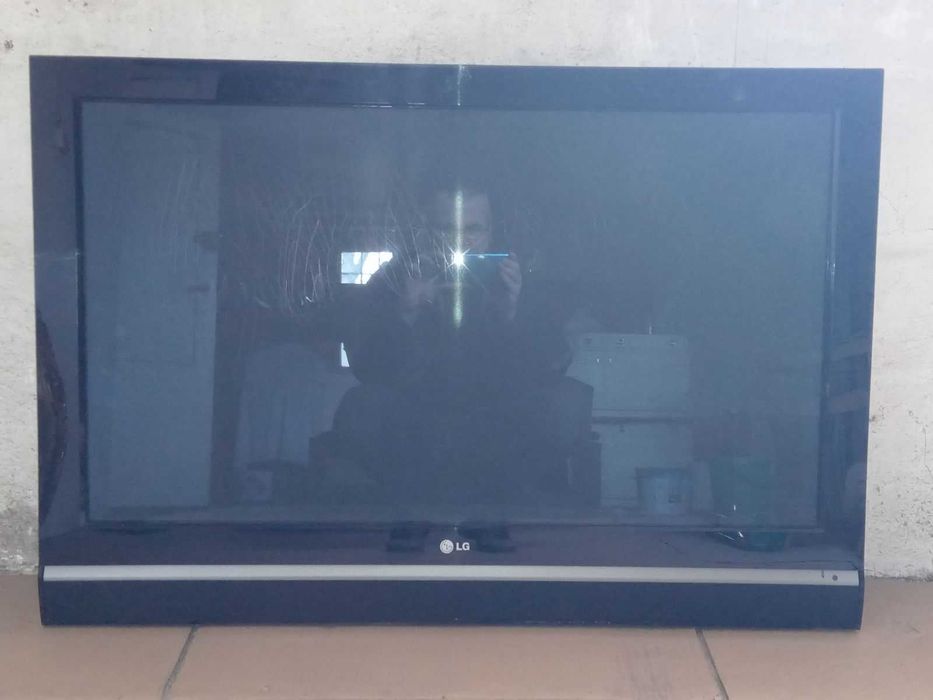 Telewizor LCD LG 42 cale
