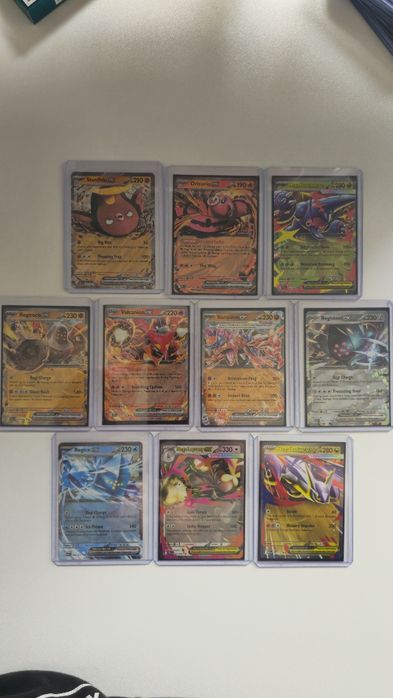 Conjunto de cartas pokémon