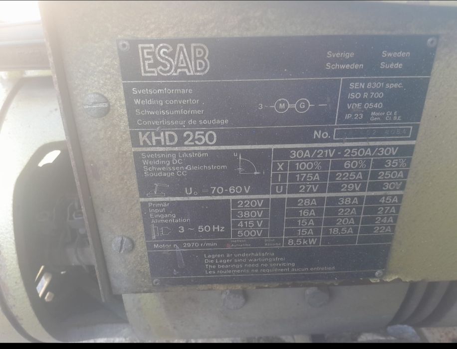 Aparelho de soldar ESAB 250A