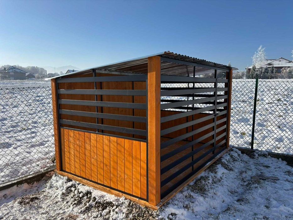 Solidny-kojec dla psa