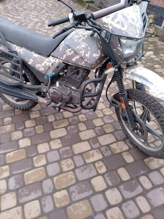 Продам XY200-4INTRUDER