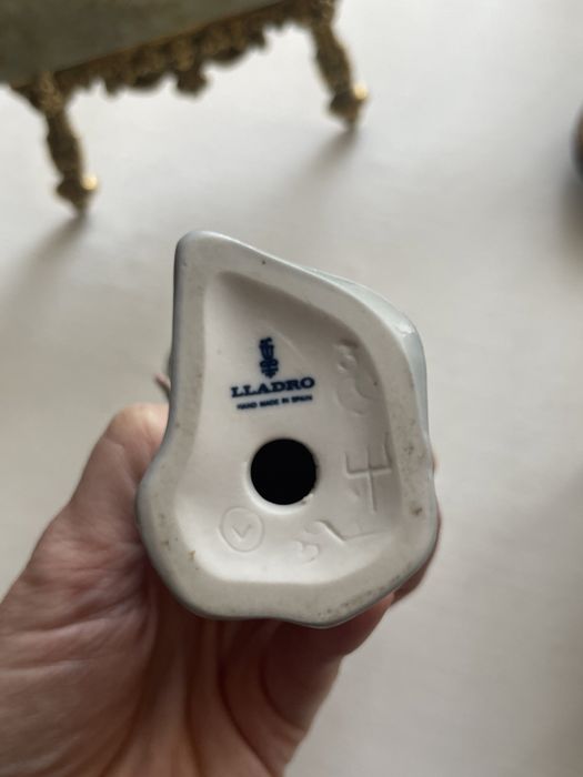 Lladro дівчинка з півником статуетка фігурка